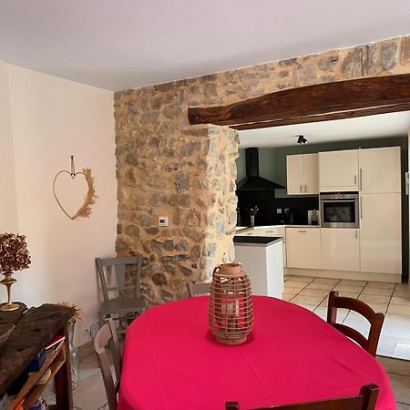 Gites Du Chateau D'Alencon Le Pegue ภายนอก รูปภาพ